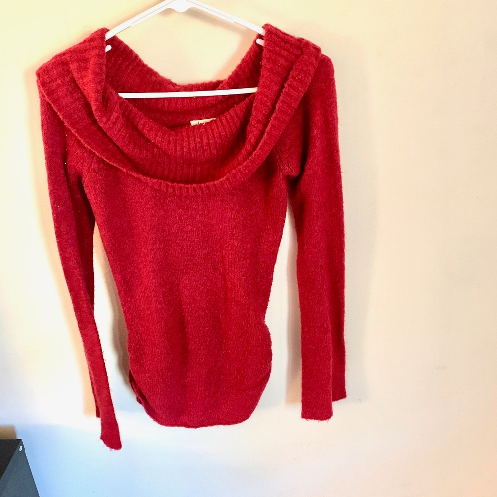 ❤ love rocks Small Red Fuzzy Sweater